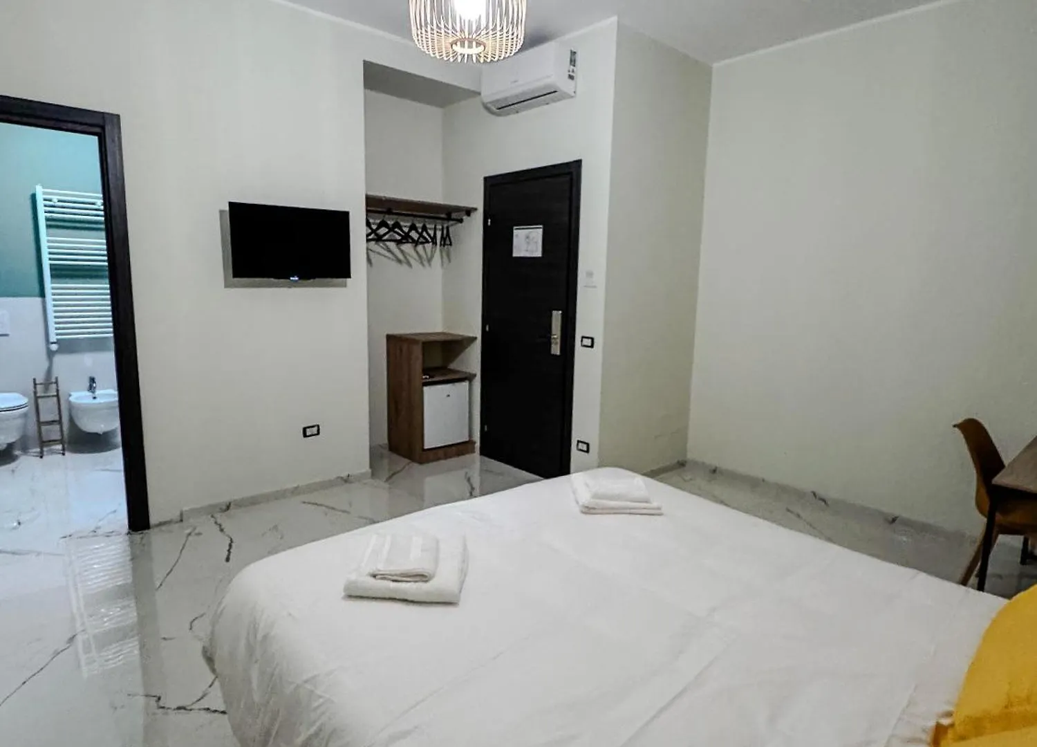 Little Gardens Guest House 罗马